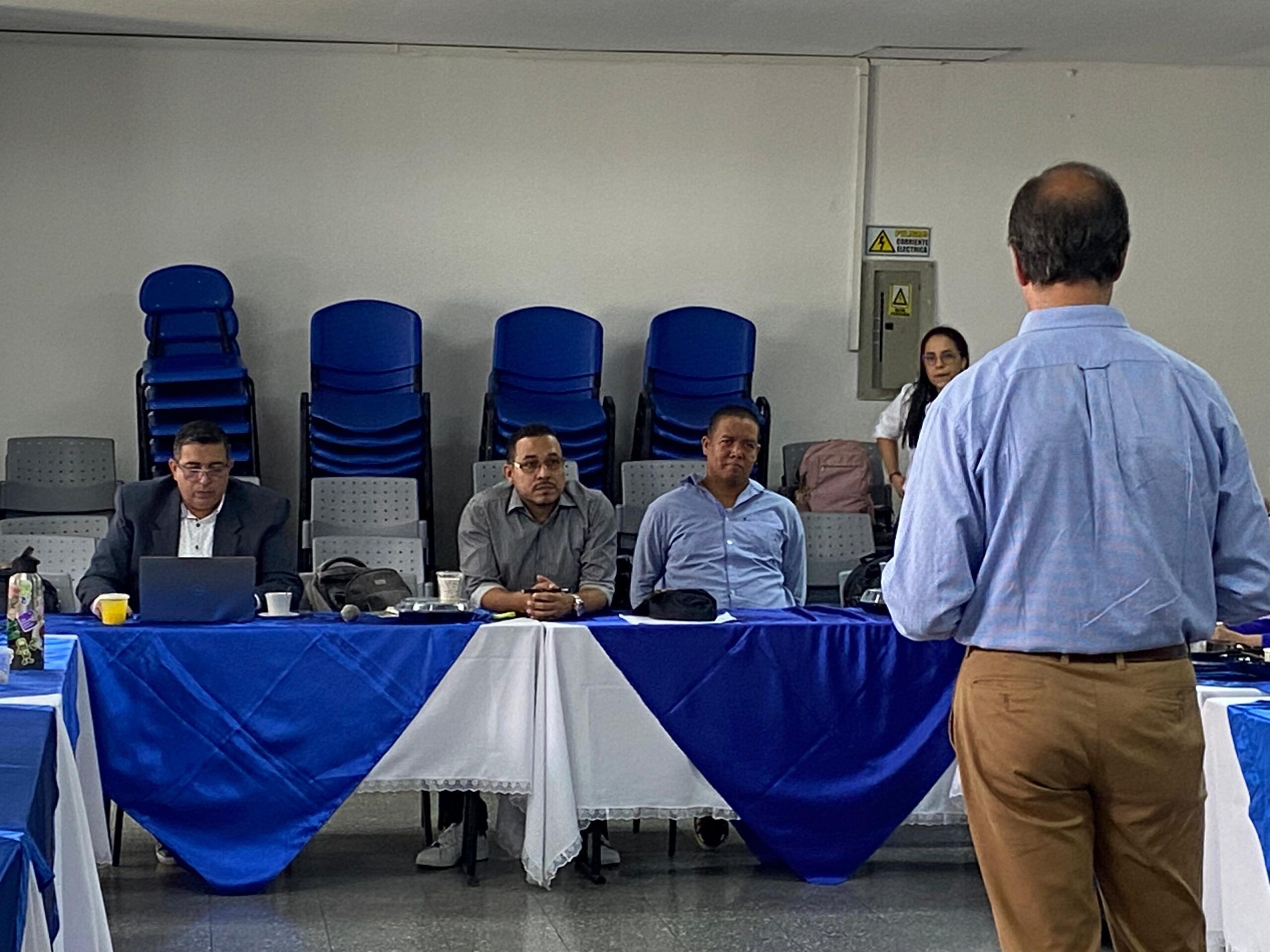 Taller de Empleo Inclusivo en Cali 