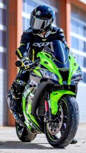 Estudia Mecánica de Motos en CIPET CALI. 